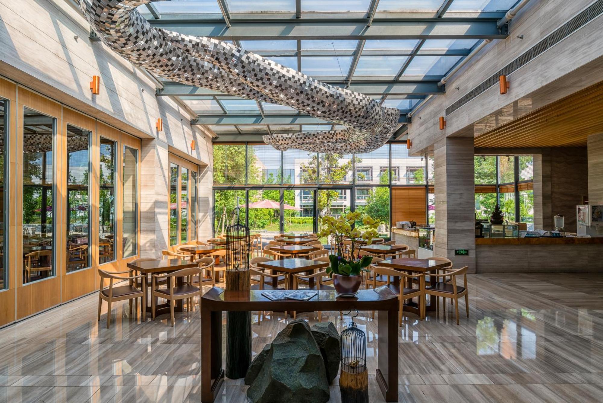 Citic Pacific Zhujiajiao Jin Jiang Hotel Qingpu Dış mekan fotoğraf